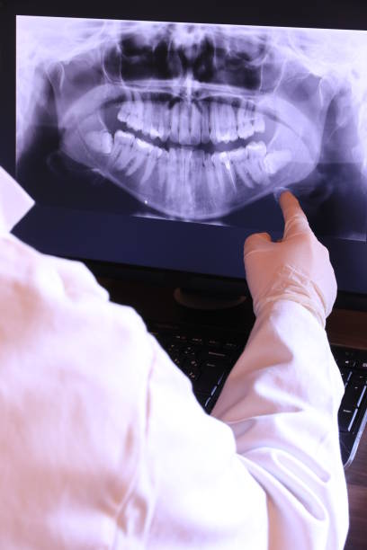 Best Mobile Emergency Dentist in Wolcottville, IN